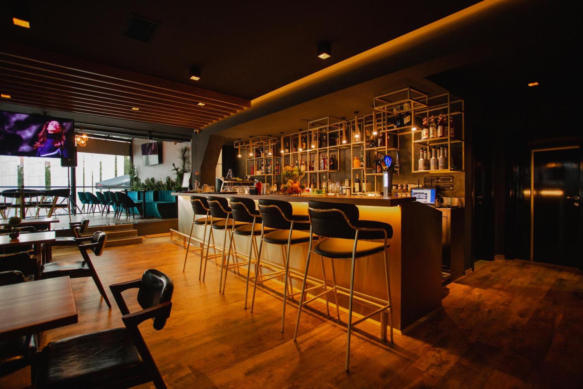 Oro Inn Hotel Shkoder Ngoại thất bức ảnh