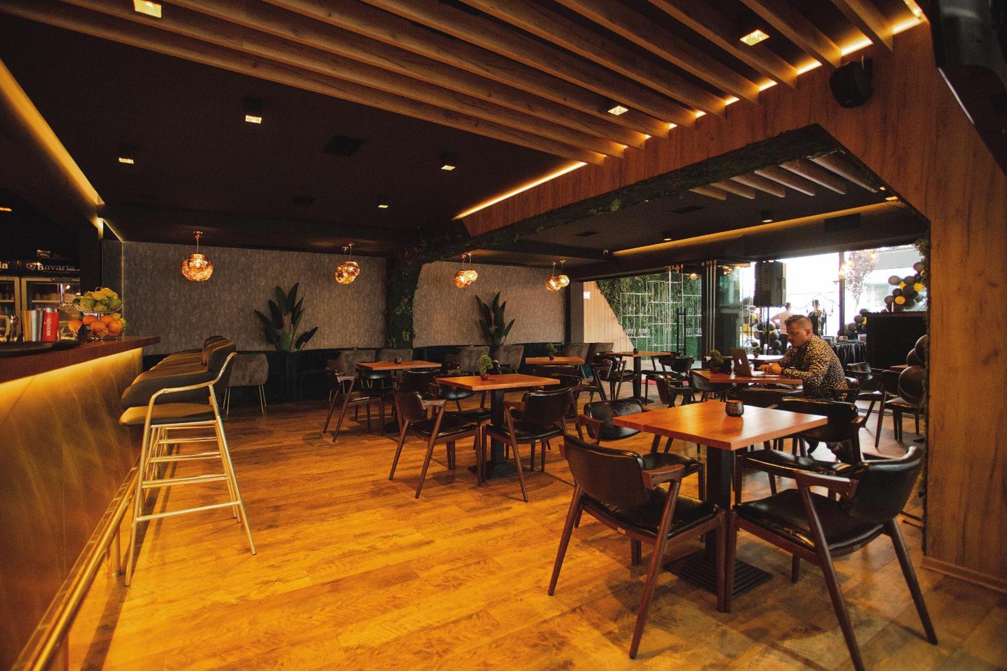 Oro Inn Hotel Shkoder Ngoại thất bức ảnh