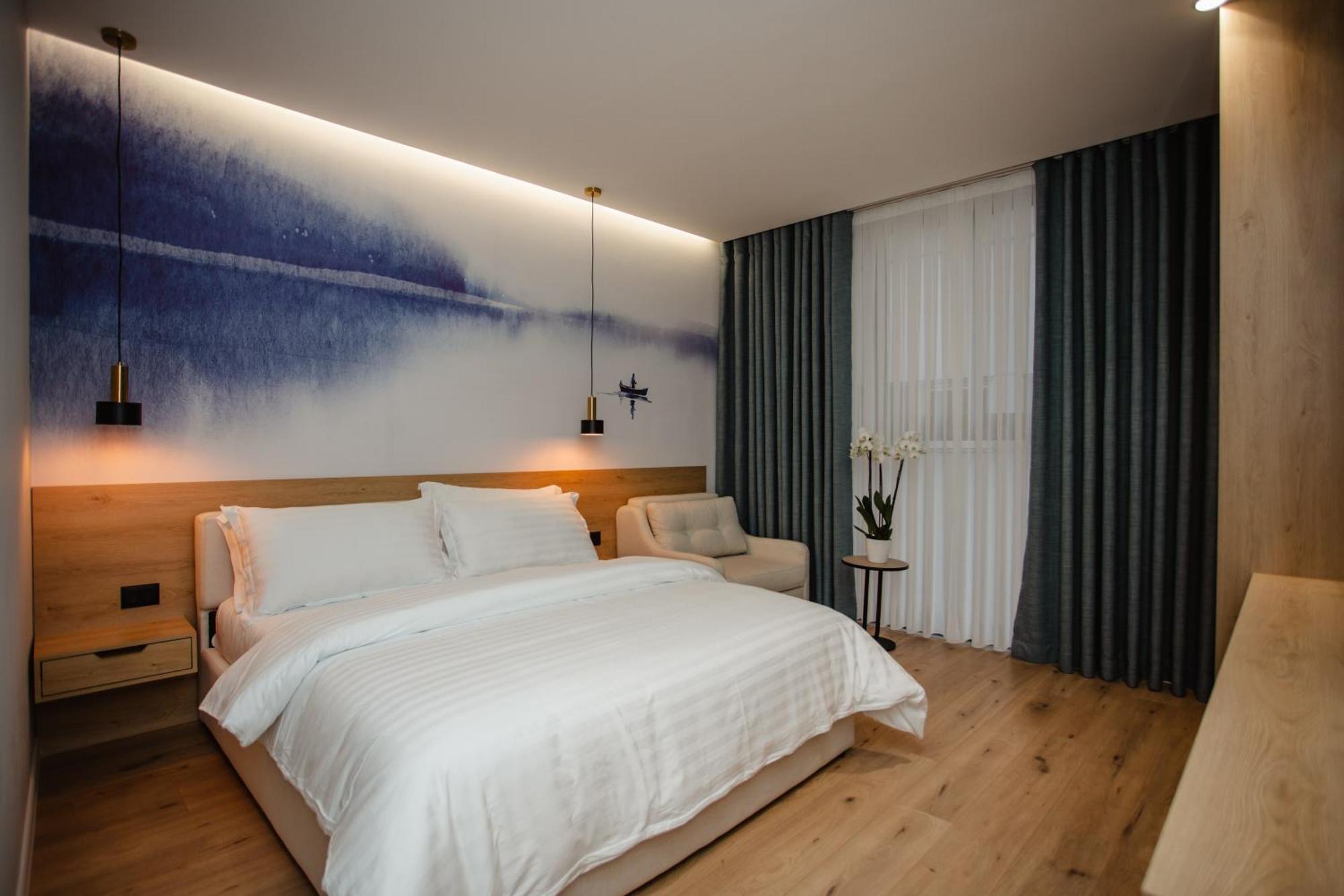 Oro Inn Hotel Shkoder Ngoại thất bức ảnh