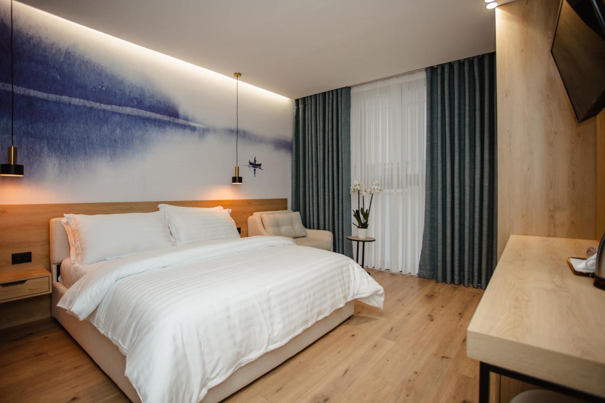 Oro Inn Hotel Shkoder Ngoại thất bức ảnh