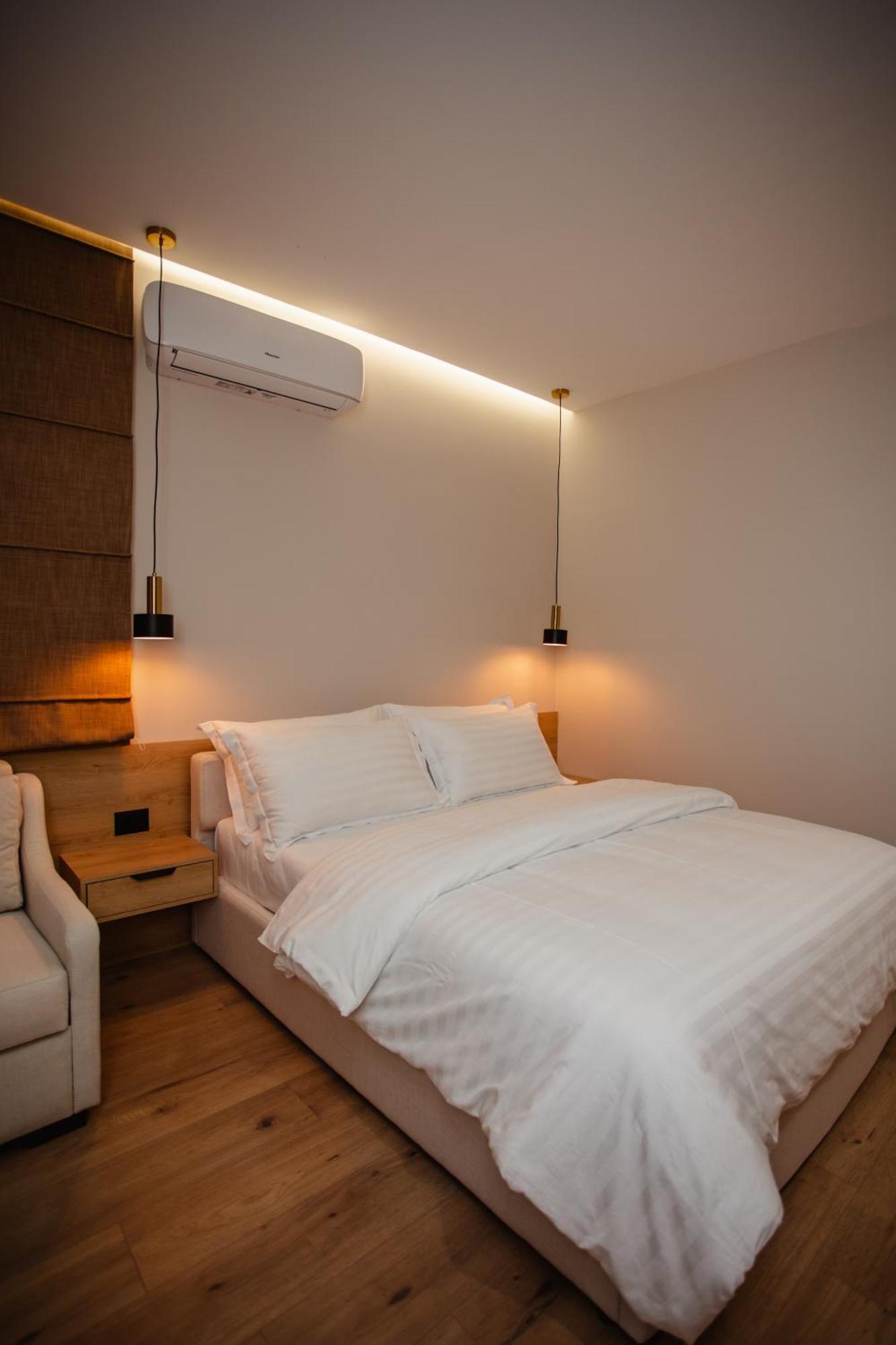 Oro Inn Hotel Shkoder Ngoại thất bức ảnh