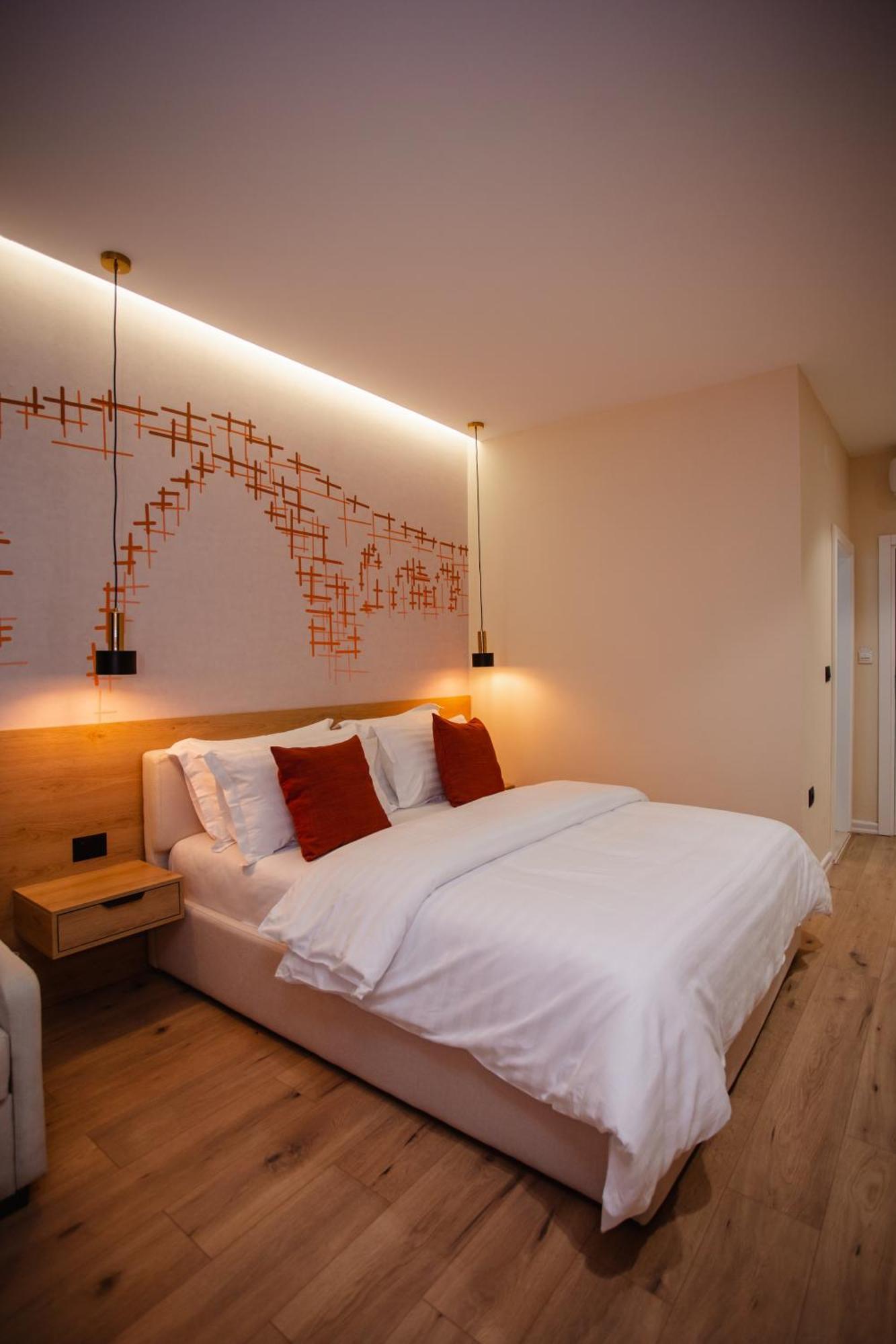 Oro Inn Hotel Shkoder Ngoại thất bức ảnh