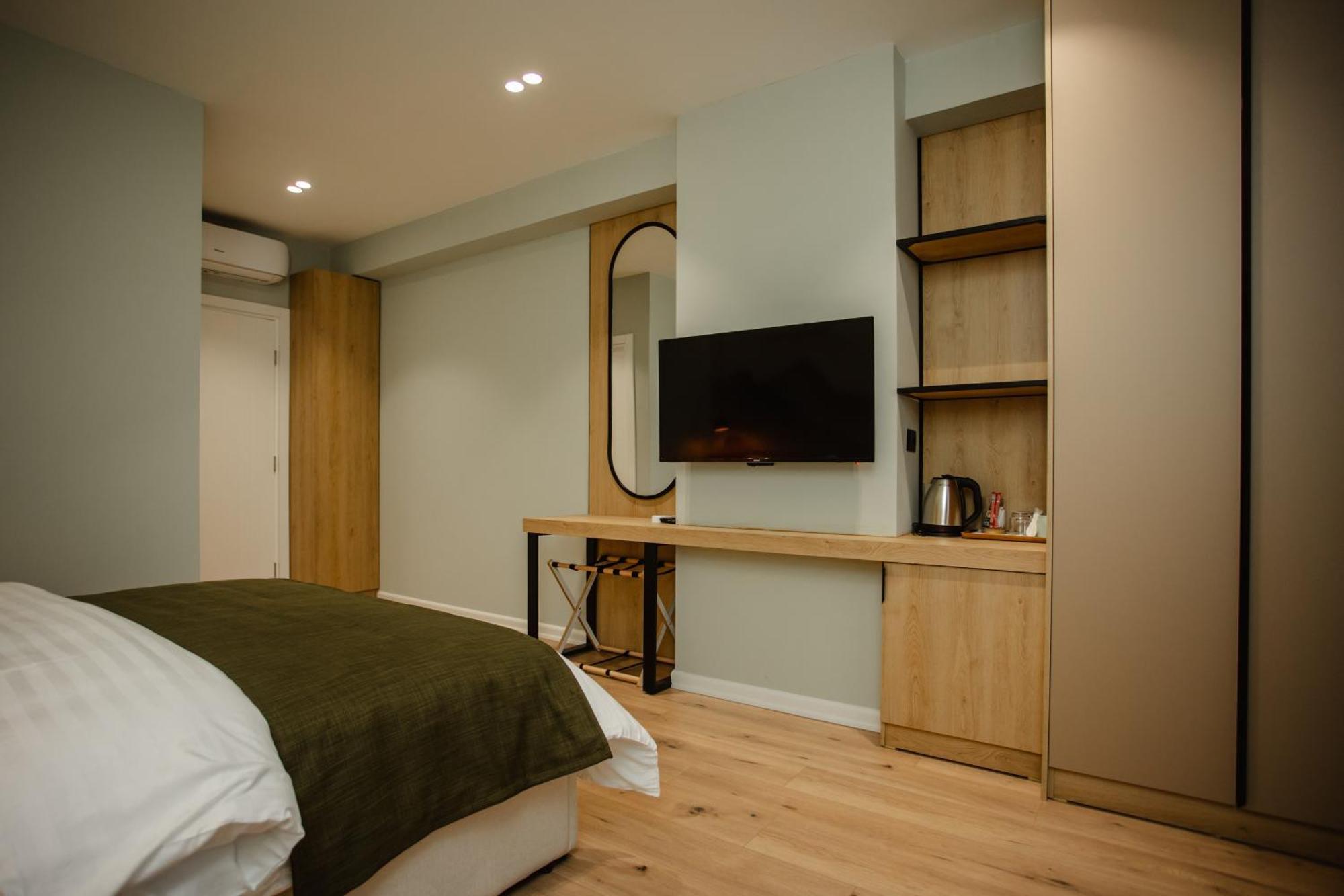 Oro Inn Hotel Shkoder Ngoại thất bức ảnh