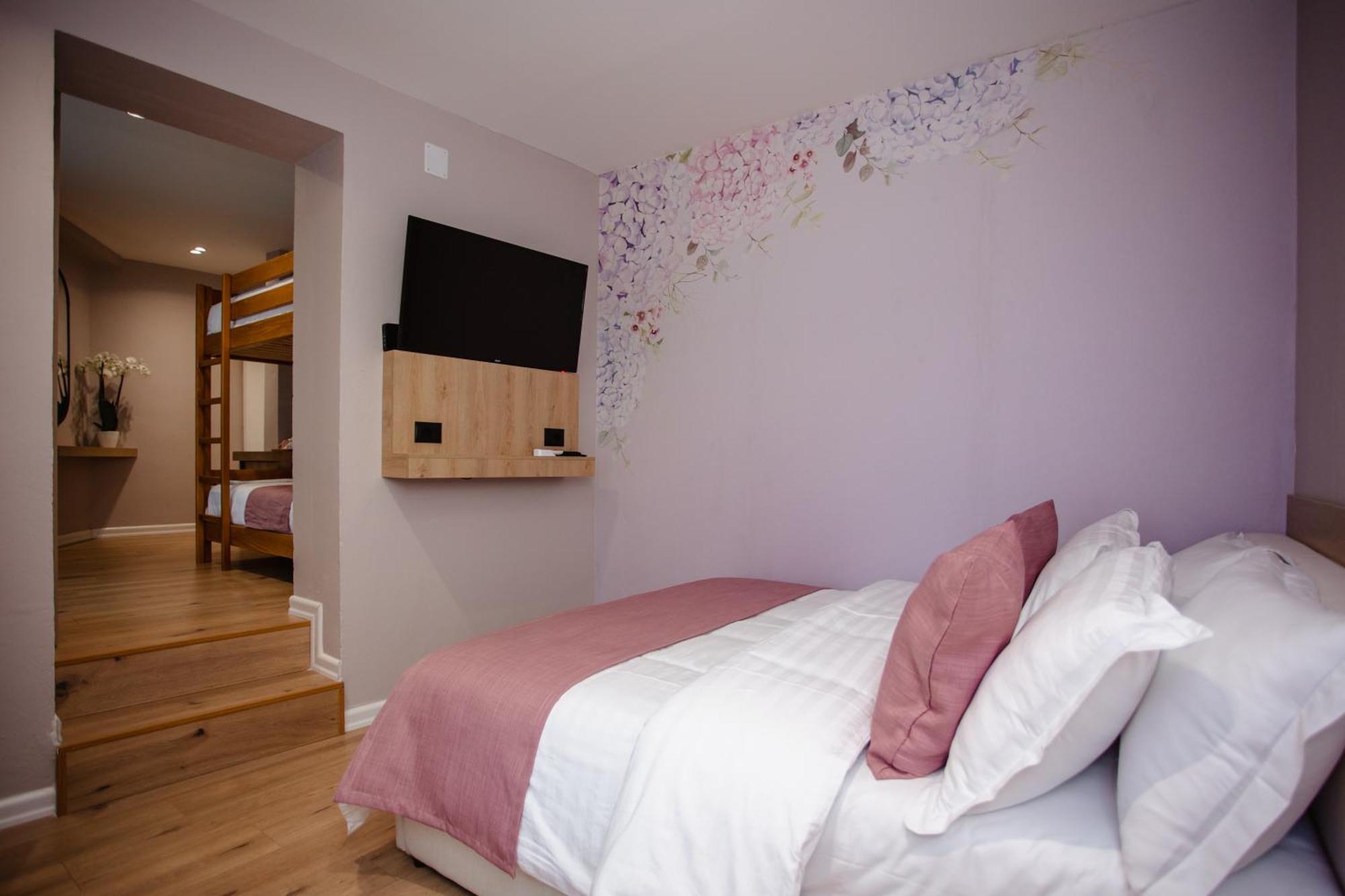 Oro Inn Hotel Shkoder Ngoại thất bức ảnh
