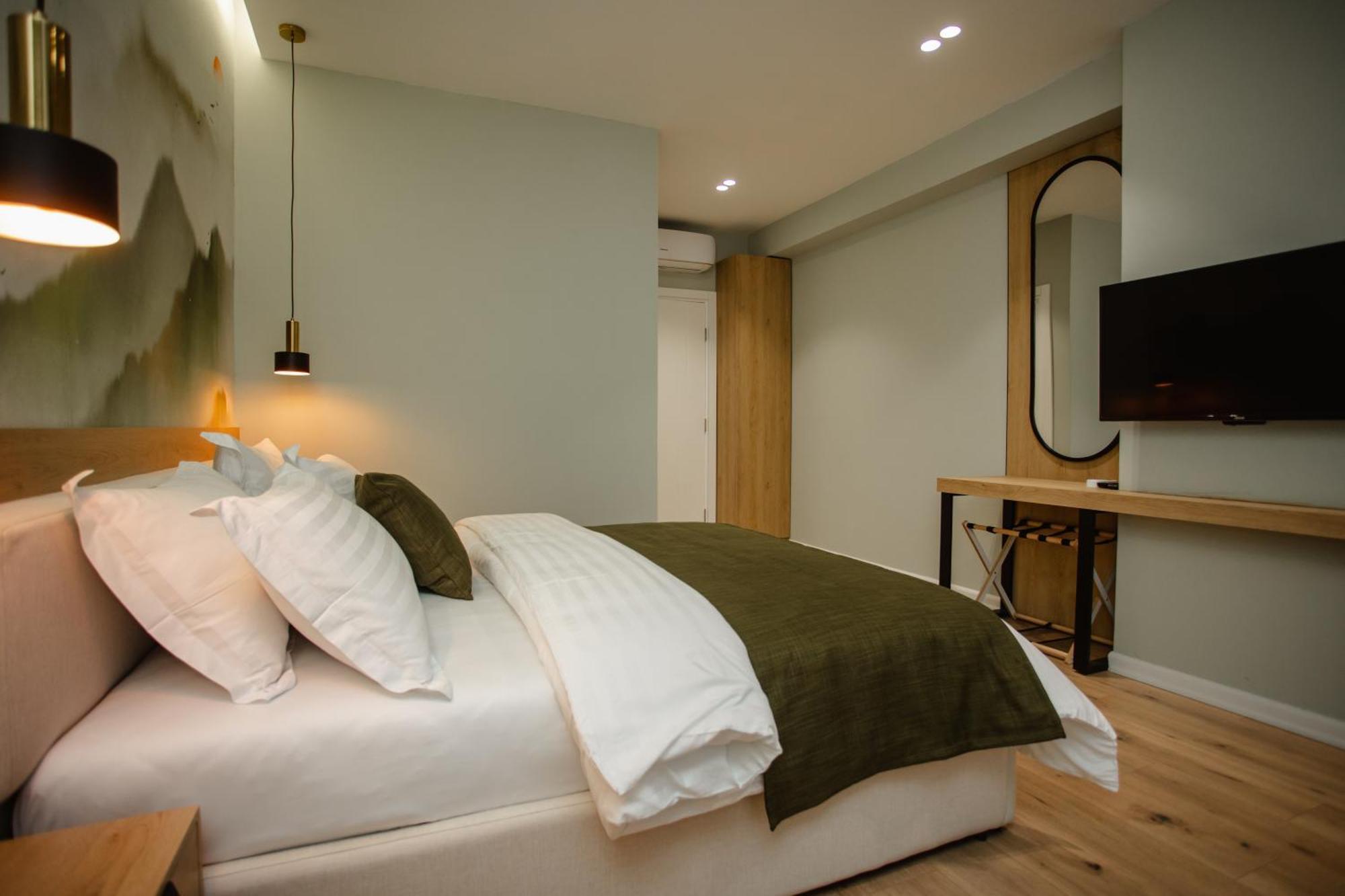 Oro Inn Hotel Shkoder Ngoại thất bức ảnh