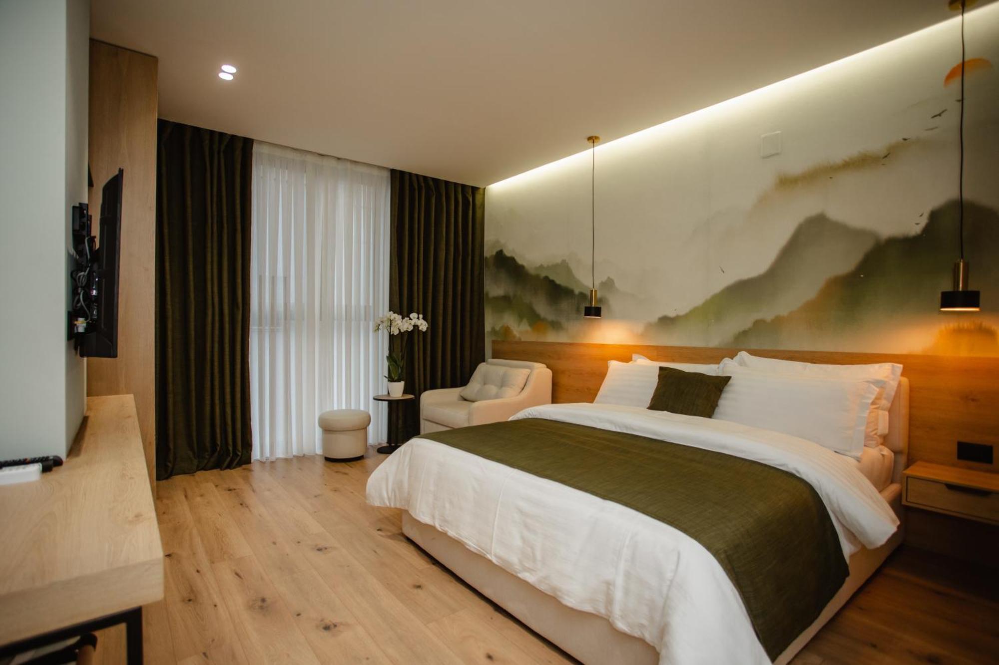 Oro Inn Hotel Shkoder Ngoại thất bức ảnh