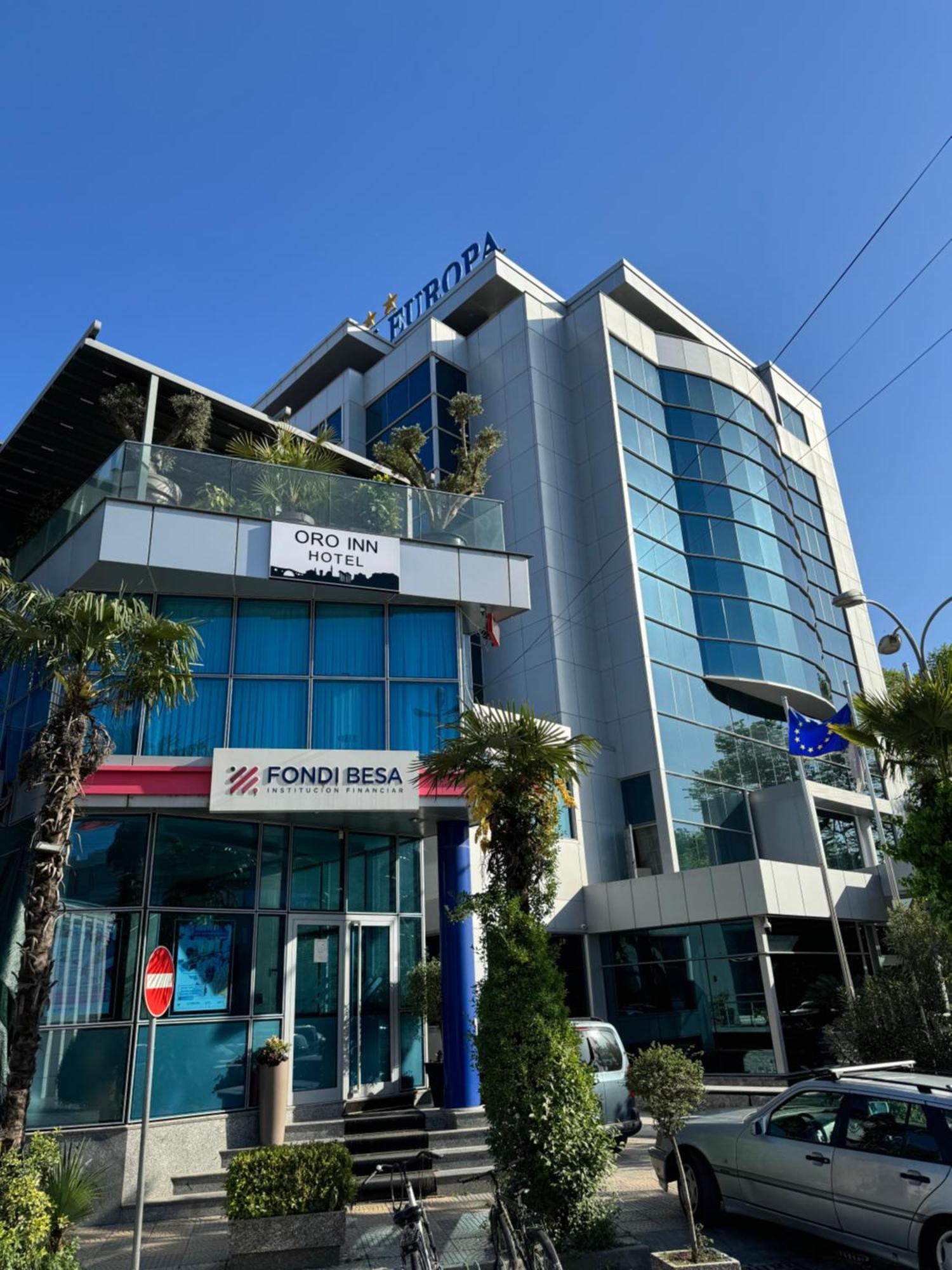 Oro Inn Hotel Shkoder Ngoại thất bức ảnh